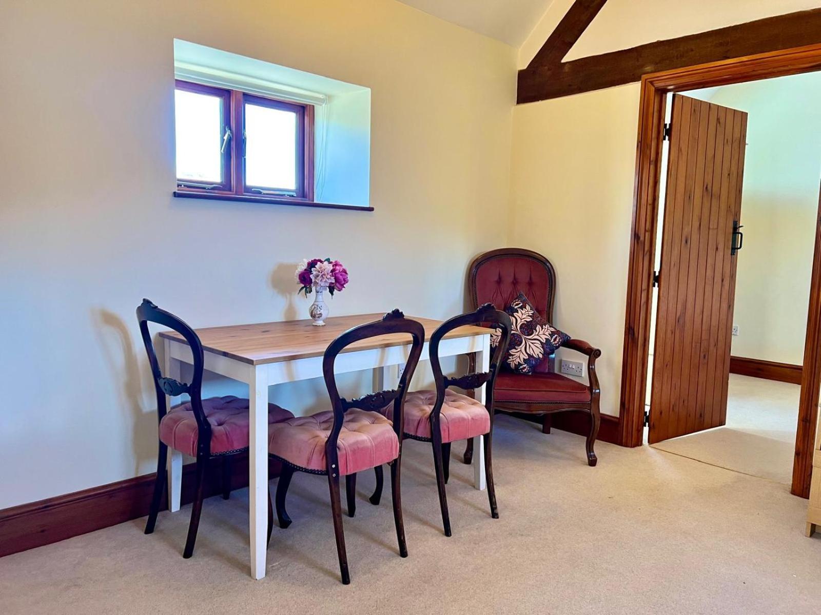 Abenhall Cottages Mitcheldean Екстериор снимка